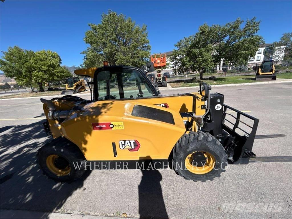 CAT TH255C CB Телескопические погрузчики