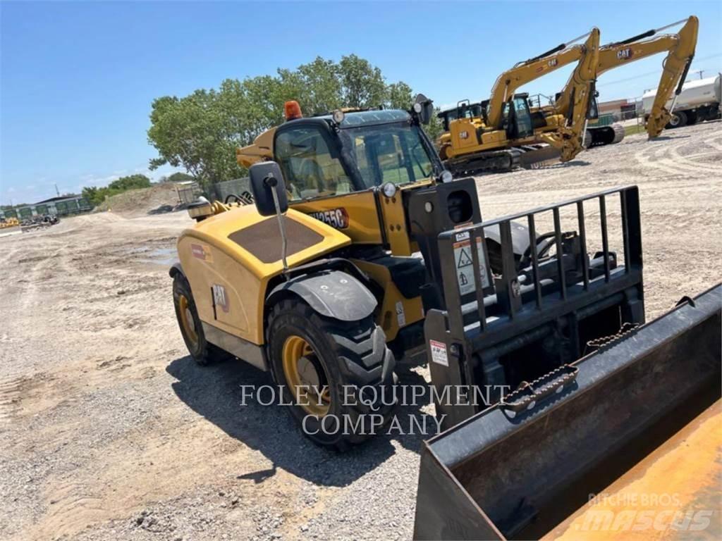 CAT TH255CC Телескопические погрузчики
