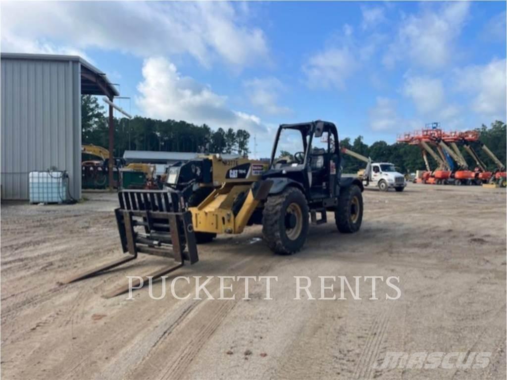 CAT TH514C Телескопические погрузчики