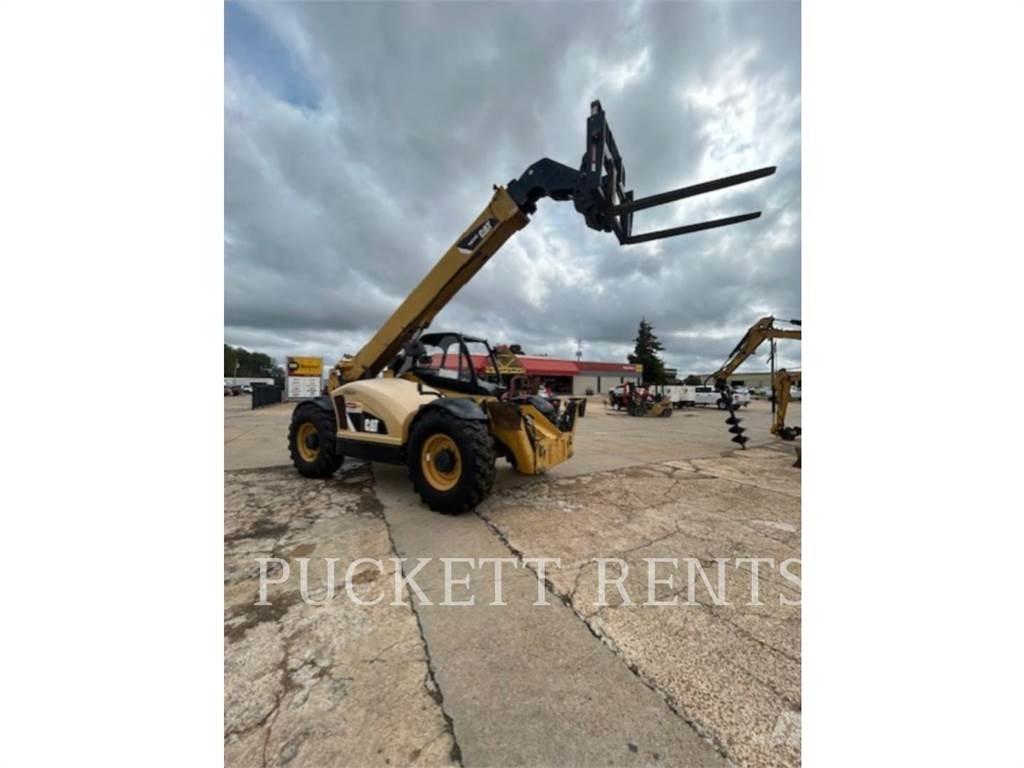 CAT TH514C Телескопические погрузчики