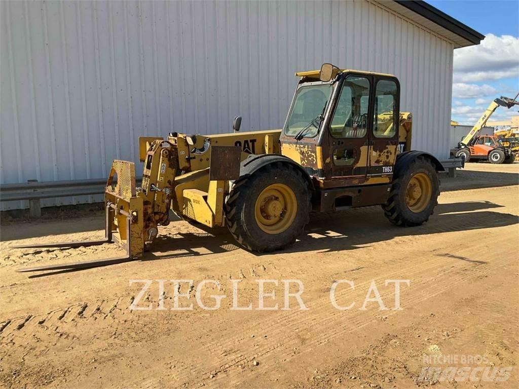 CAT TH63 Телескопические погрузчики