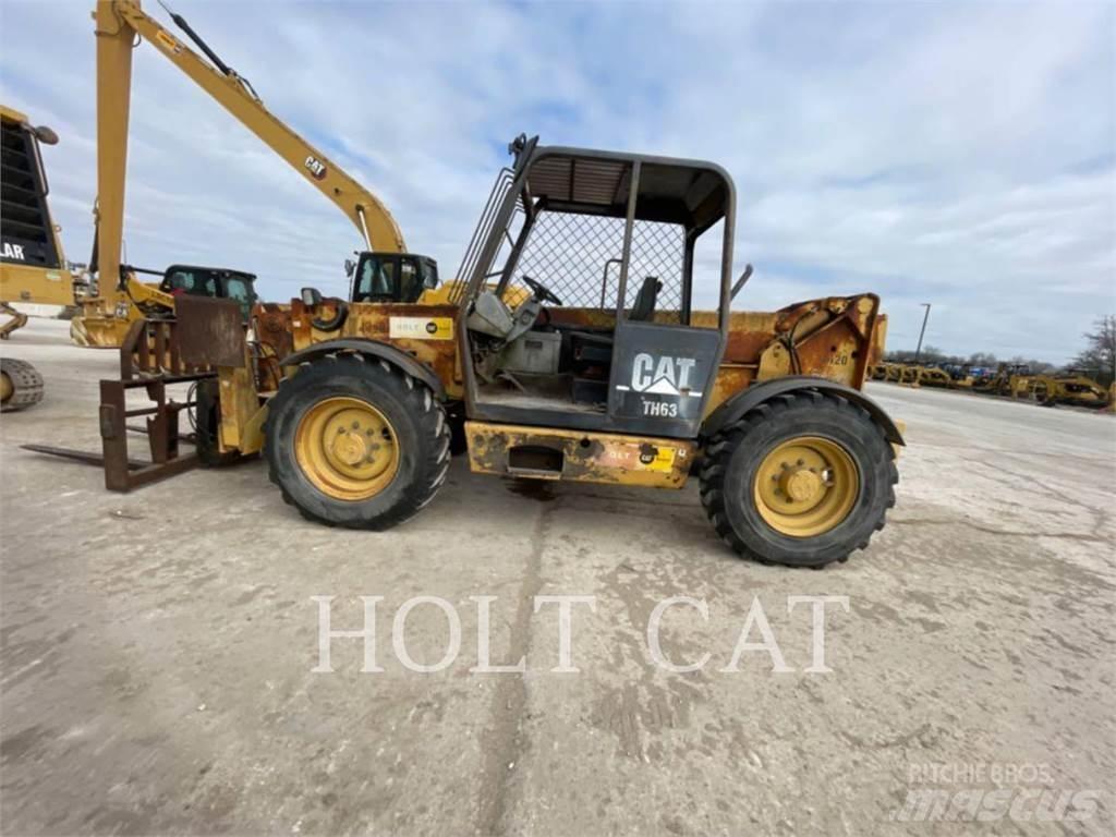 CAT TH63 Телескопические погрузчики