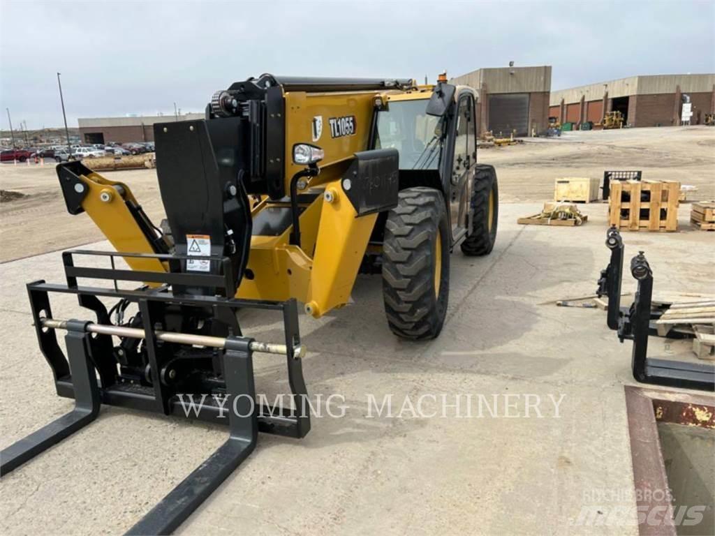 CAT TL1055 Телескопические погрузчики