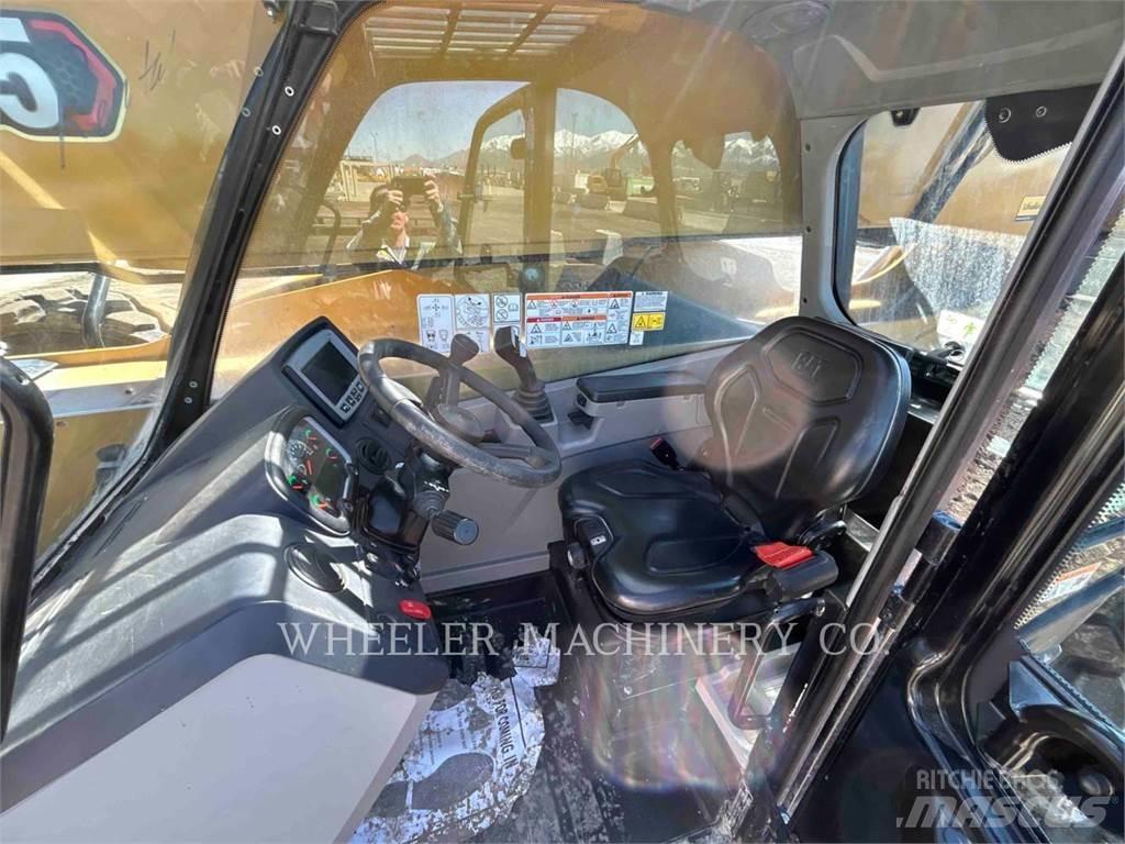CAT TL1055-05 Телескопические погрузчики
