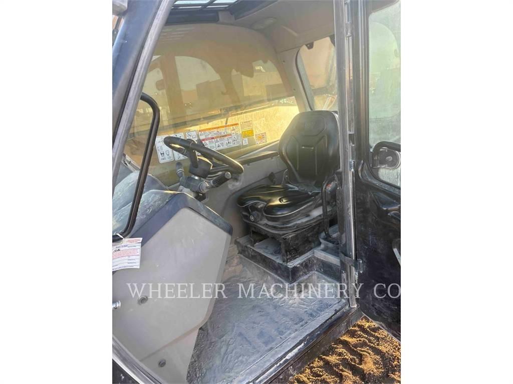 CAT TL1055-05 Телескопические погрузчики