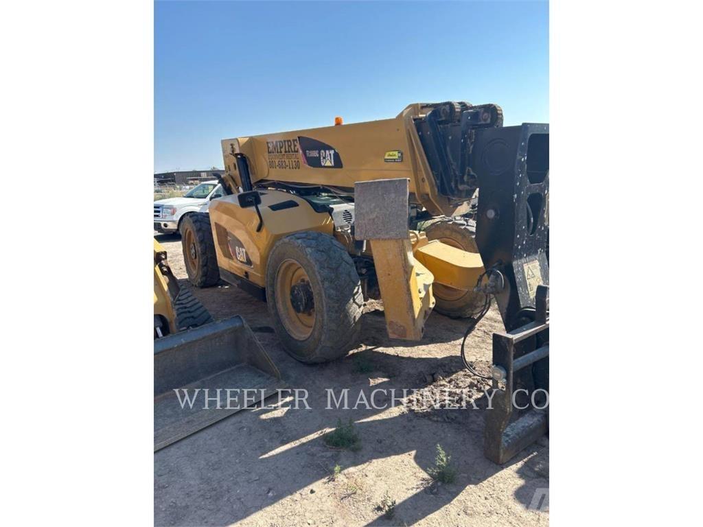 CAT TL1055C CB Телескопические погрузчики