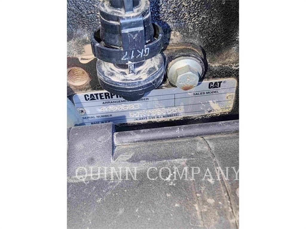 CAT TL1055D Телескопические погрузчики