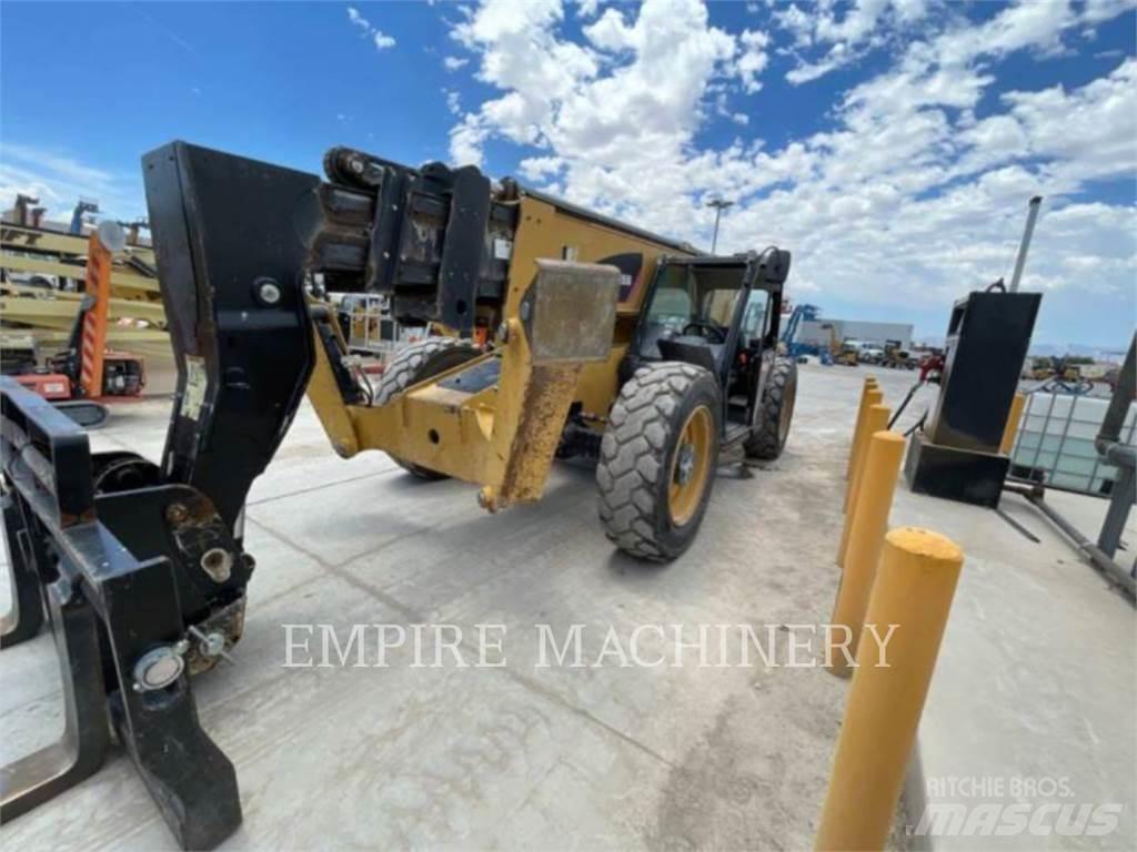 CAT TL1055D Телескопические погрузчики