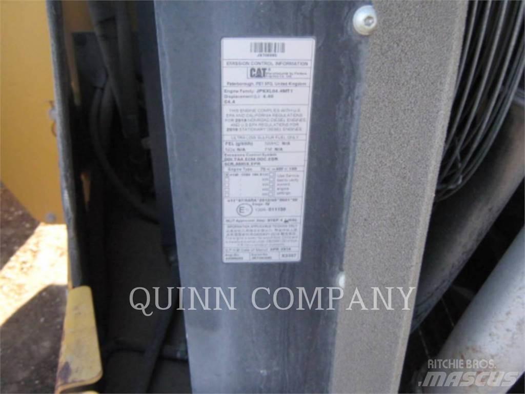 CAT TL1055D Телескопические погрузчики