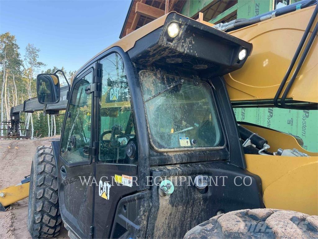 CAT TL1055D Телескопические погрузчики