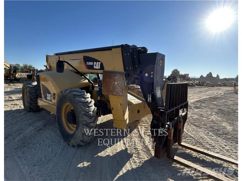 CAT TL1055D Телескопические погрузчики