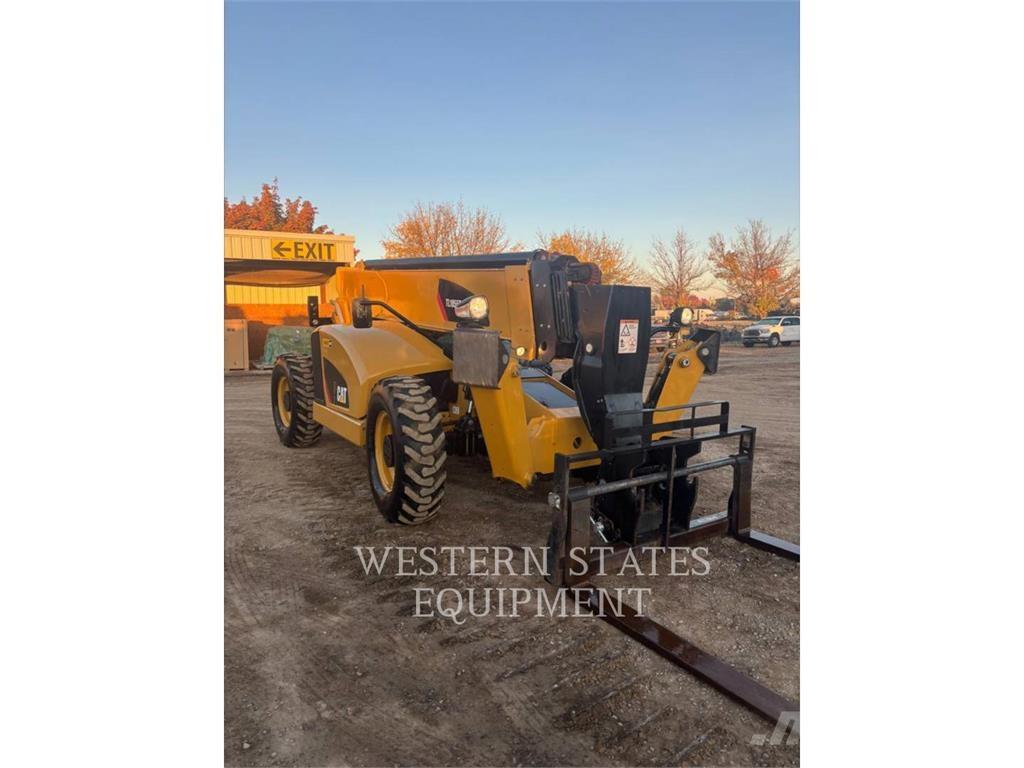 CAT TL1055D Телескопические погрузчики