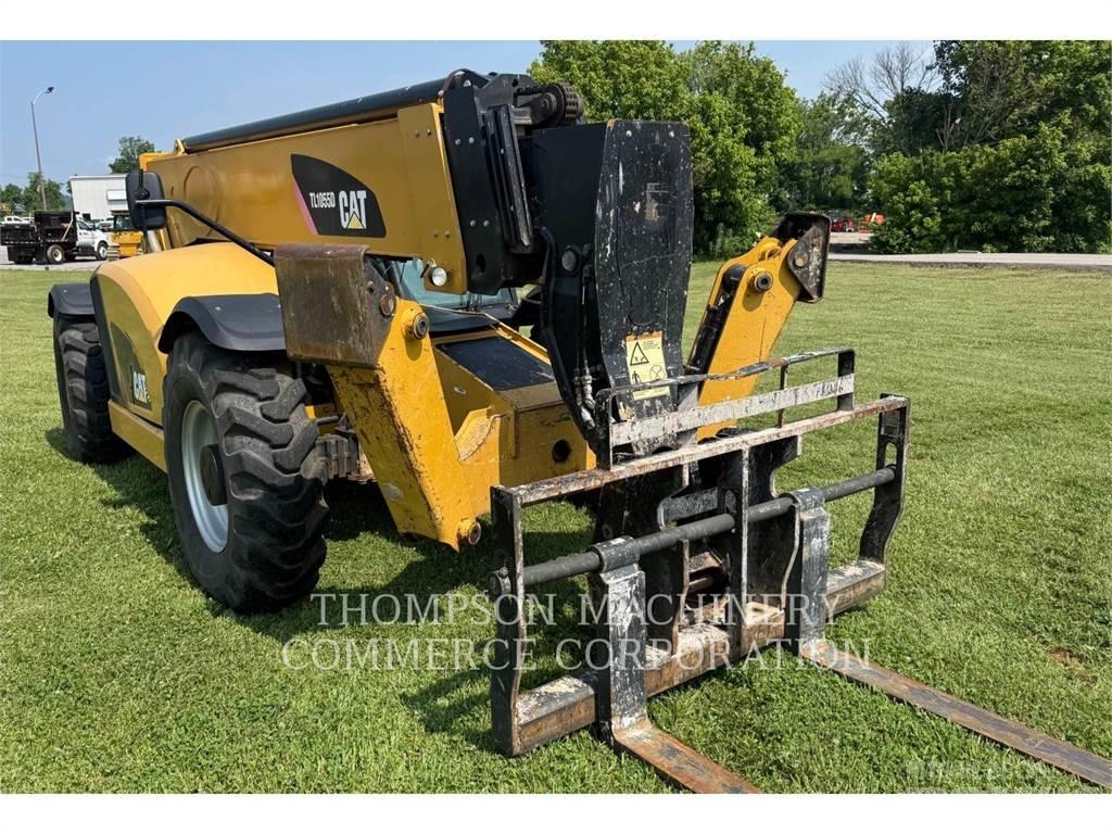 CAT TL1055D Телескопические погрузчики