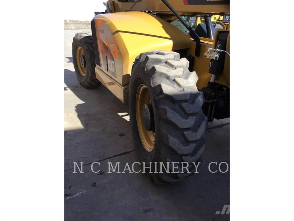 CAT TL1055D CN Телескопические погрузчики