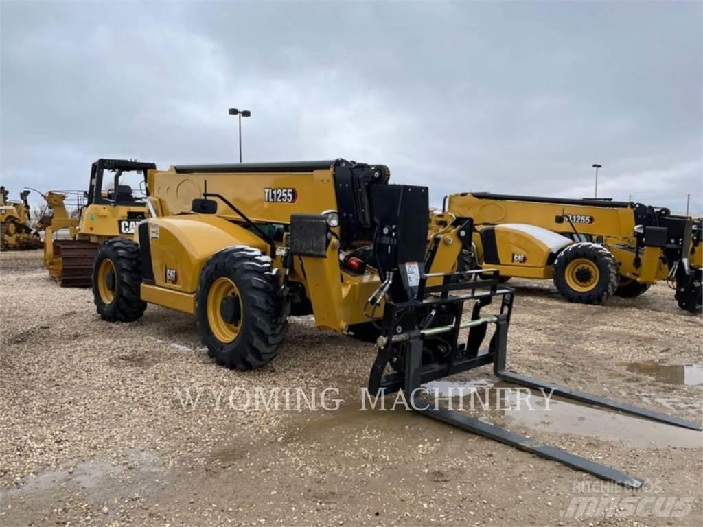 CAT TL1255 Телескопические погрузчики