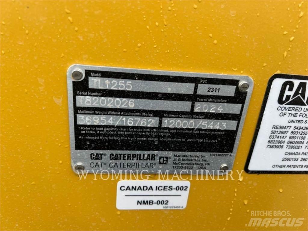 CAT TL1255 Телескопические погрузчики