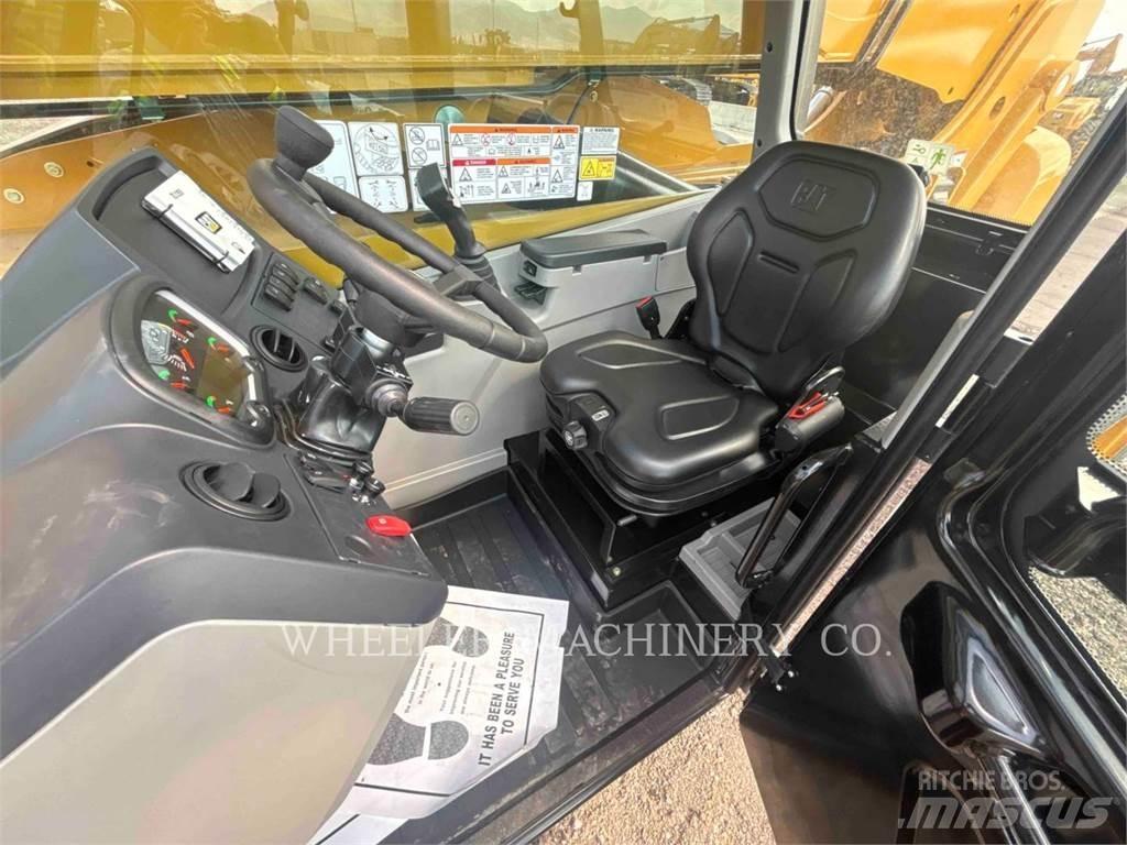 CAT TL1255 Телескопические погрузчики