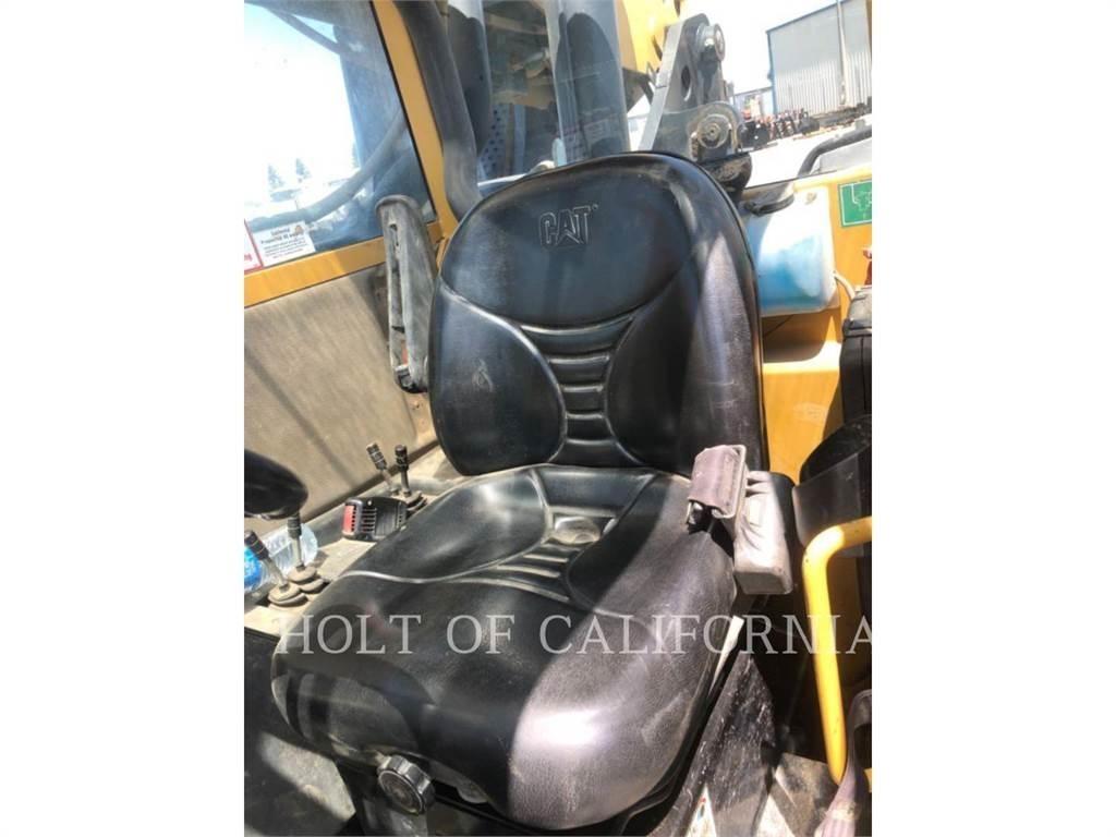 CAT TL1255 Телескопические погрузчики