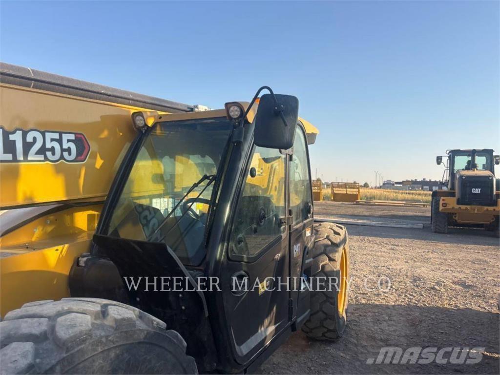 CAT TL1255-05 Телескопические погрузчики