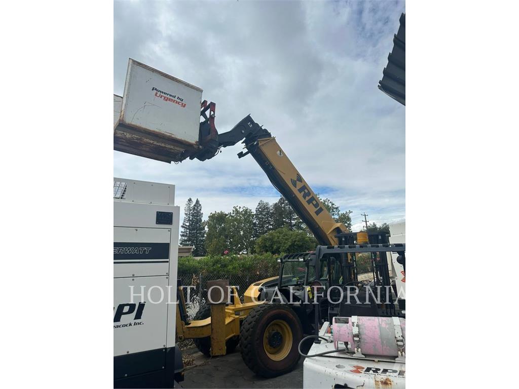 CAT TL1255C Телескопические погрузчики