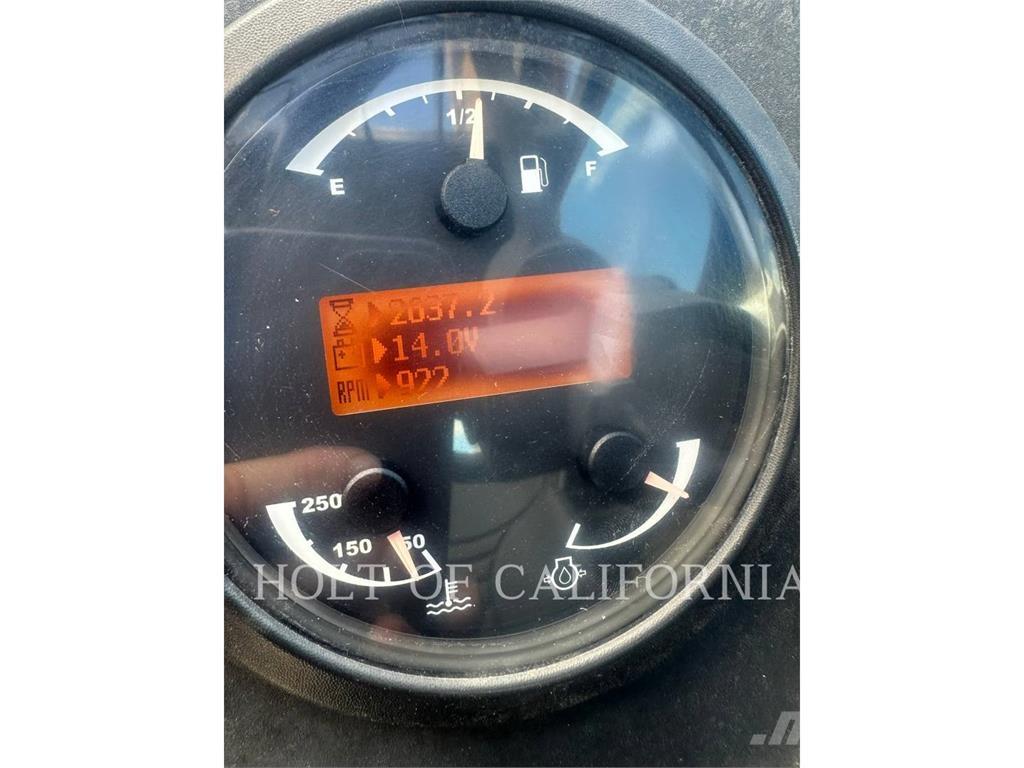 CAT TL1255C Телескопические погрузчики