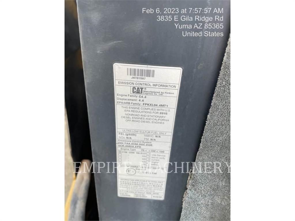 CAT TL1255D Телескопические погрузчики