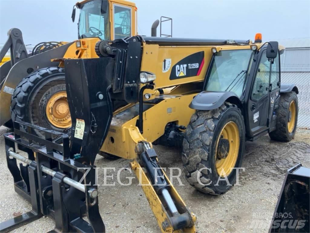 CAT TL1255D Телескопические погрузчики