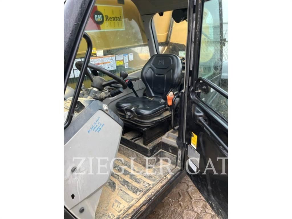 CAT TL1255D Телескопические погрузчики