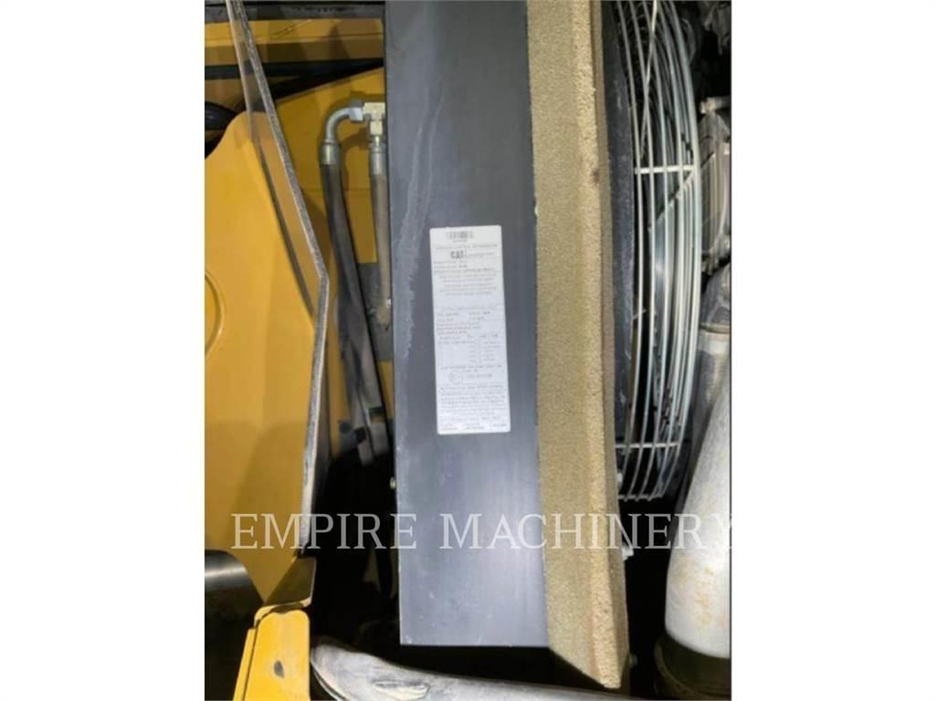 CAT TL1255D Телескопические погрузчики