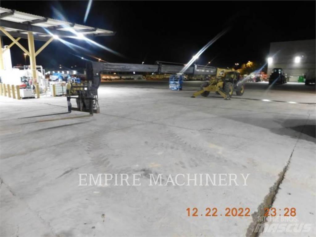CAT TL1255D Телескопические погрузчики