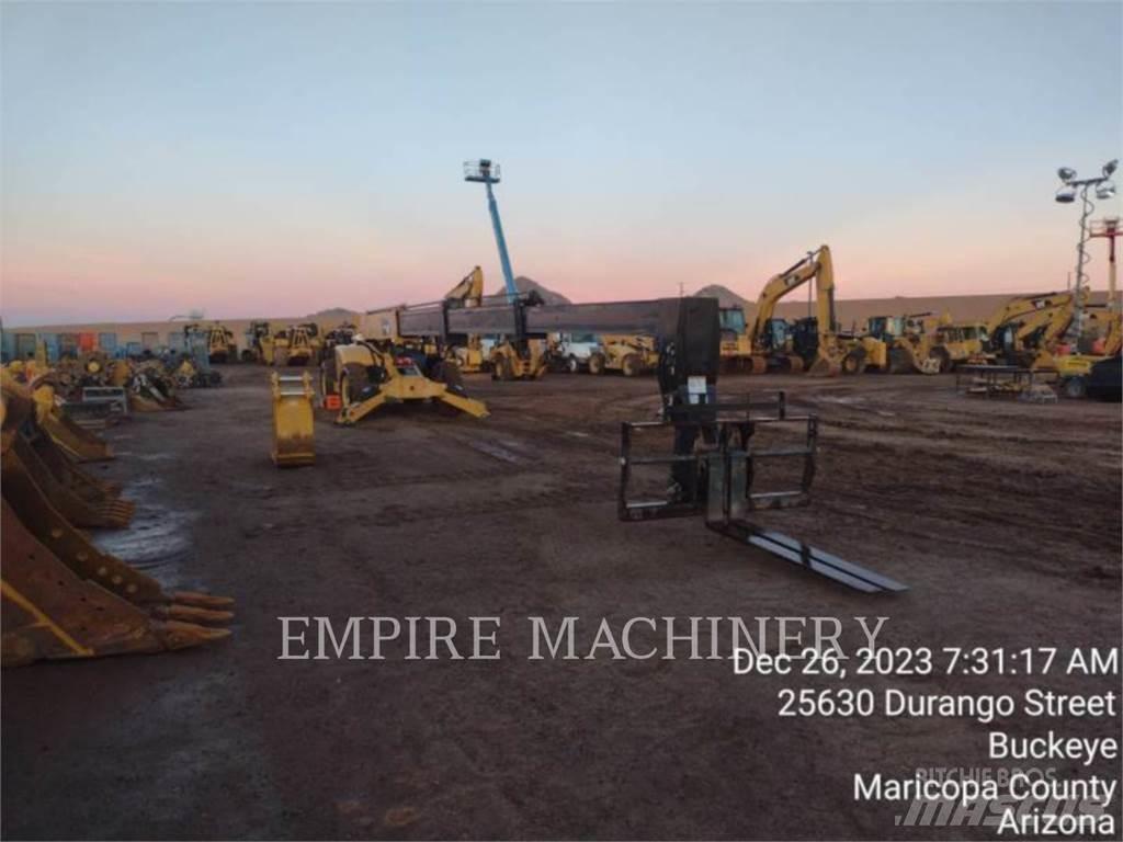 CAT TL1255D Телескопические погрузчики