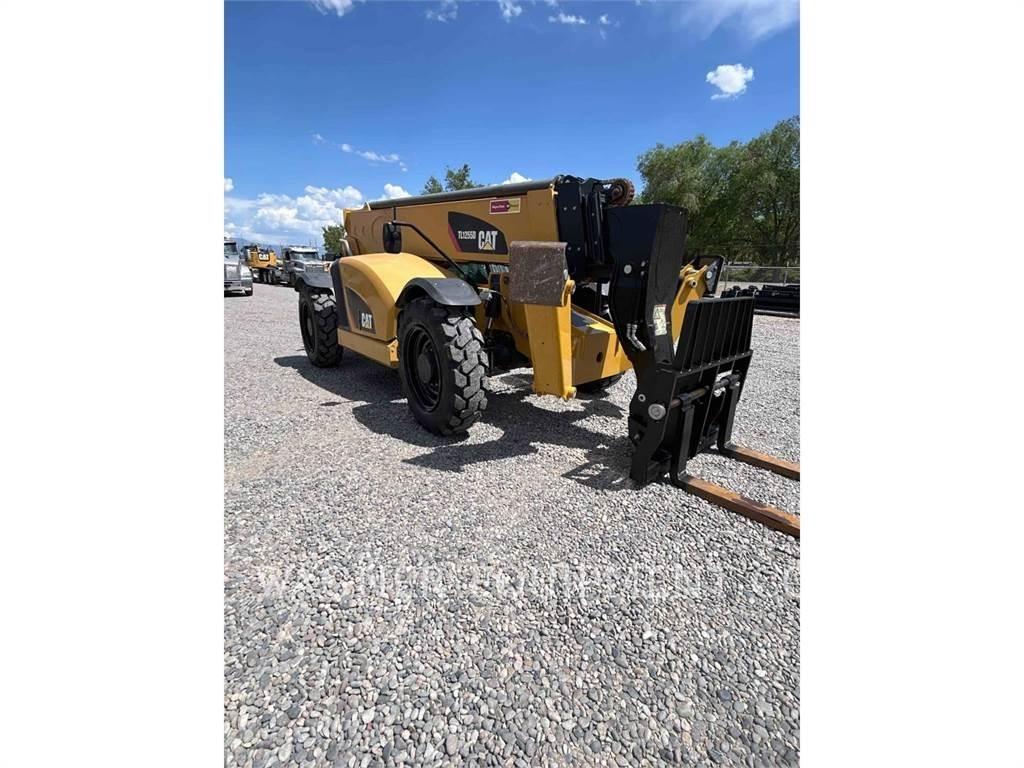 CAT TL1255D Телескопические погрузчики
