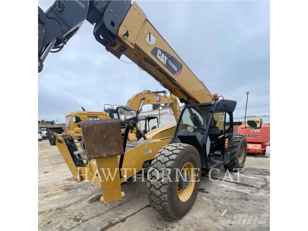 CAT TL1255D Телескопические погрузчики