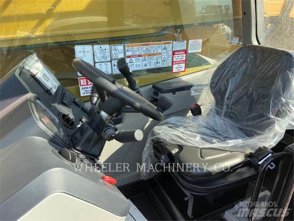 CAT TL1255D CB Телескопические погрузчики