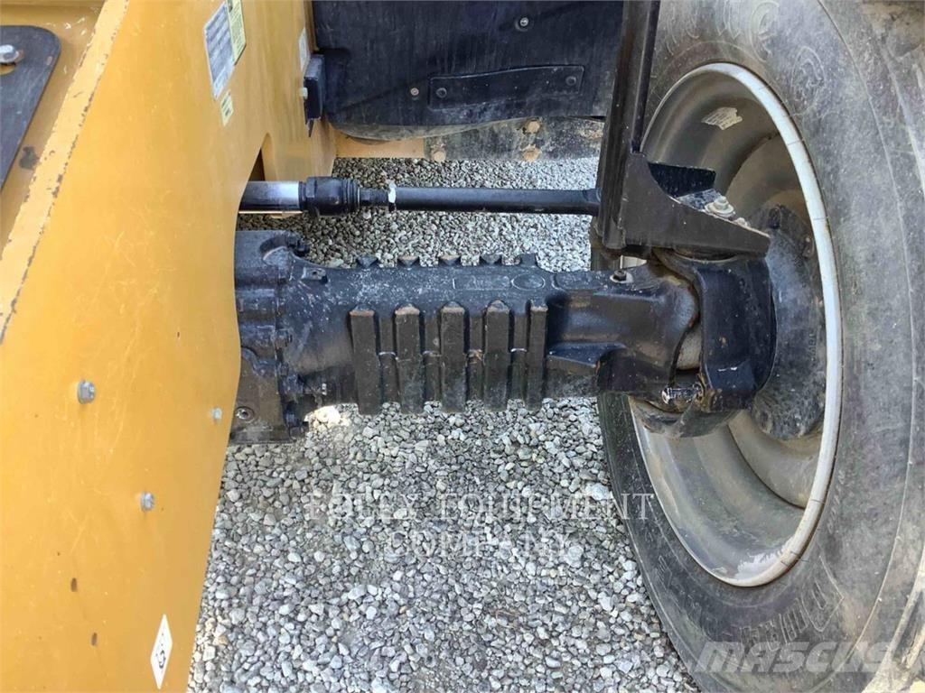 CAT TL1255DC Телескопические погрузчики