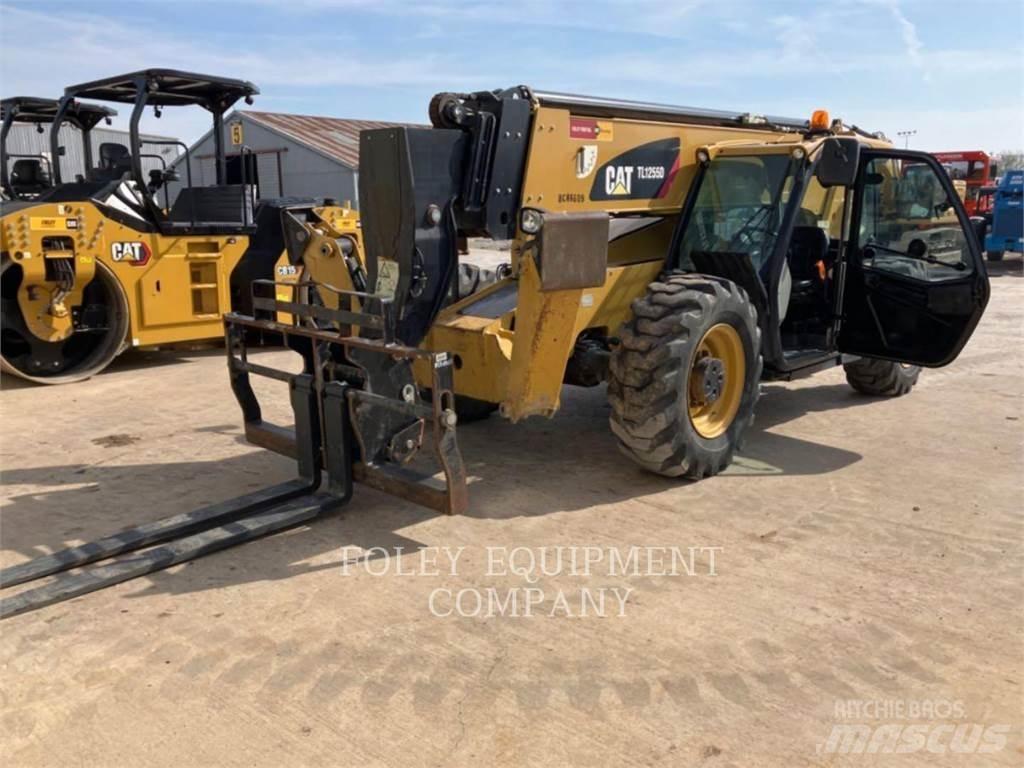 CAT TL1255DC Телескопические погрузчики