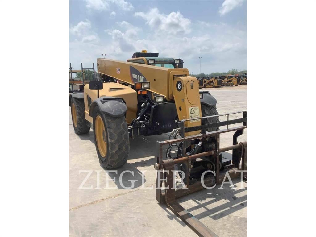 CAT TL642 Телескопические погрузчики