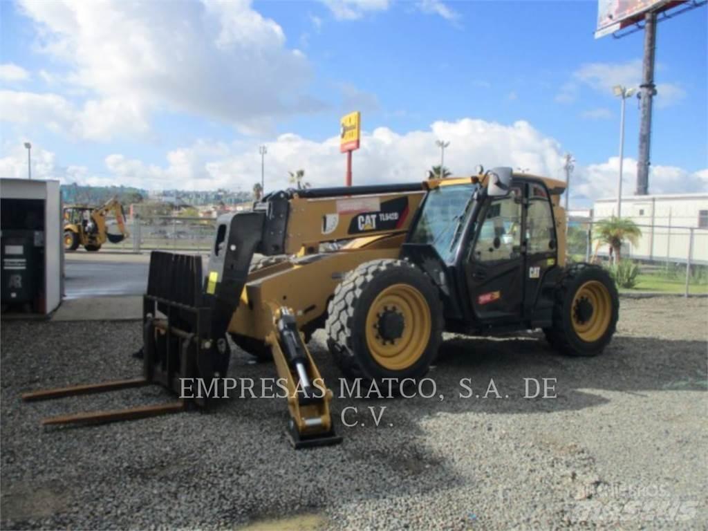 CAT TL642D Телескопические погрузчики