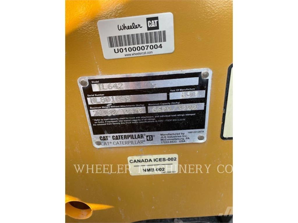 CAT TL642D CB Телескопические погрузчики