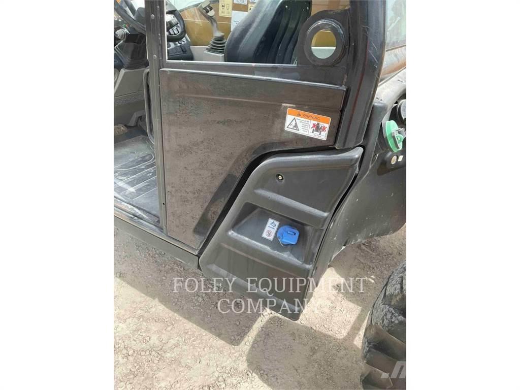 CAT TL642DO Телескопические погрузчики