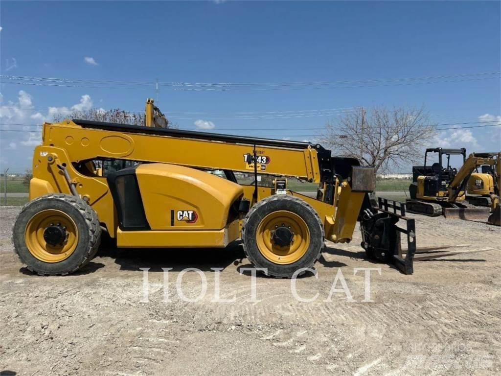 CAT TL943 Телескопические погрузчики