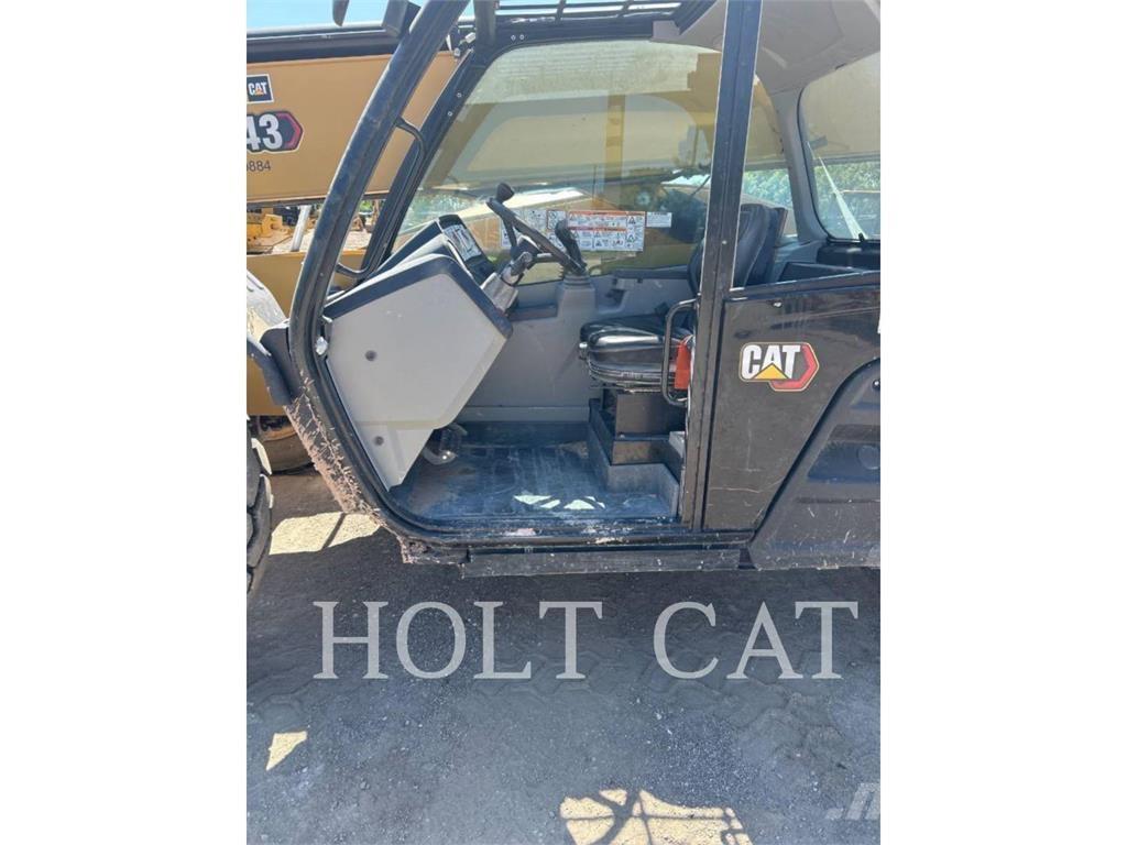 CAT TL943 Телескопические погрузчики