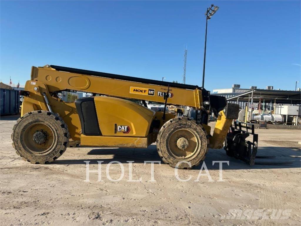CAT TL943 Телескопические погрузчики