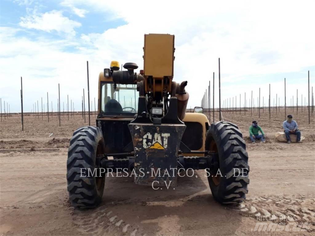 CAT TL943 Телескопические погрузчики