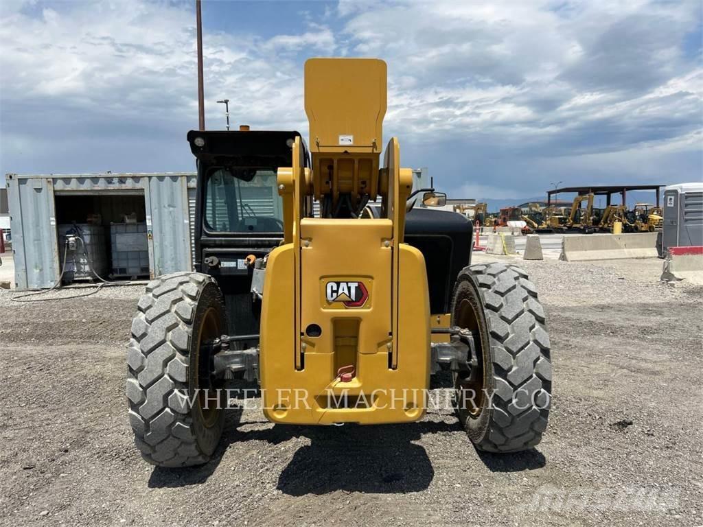 CAT TL943 CB Телескопические погрузчики