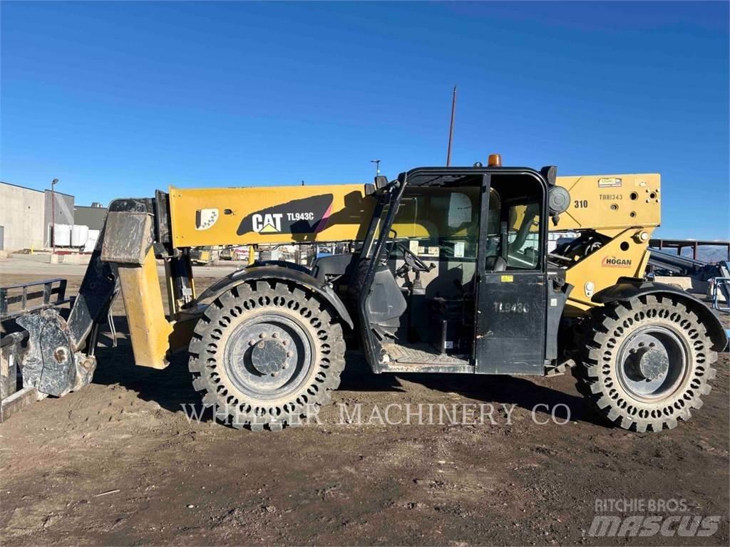 CAT TL943C CPY Телескопические погрузчики