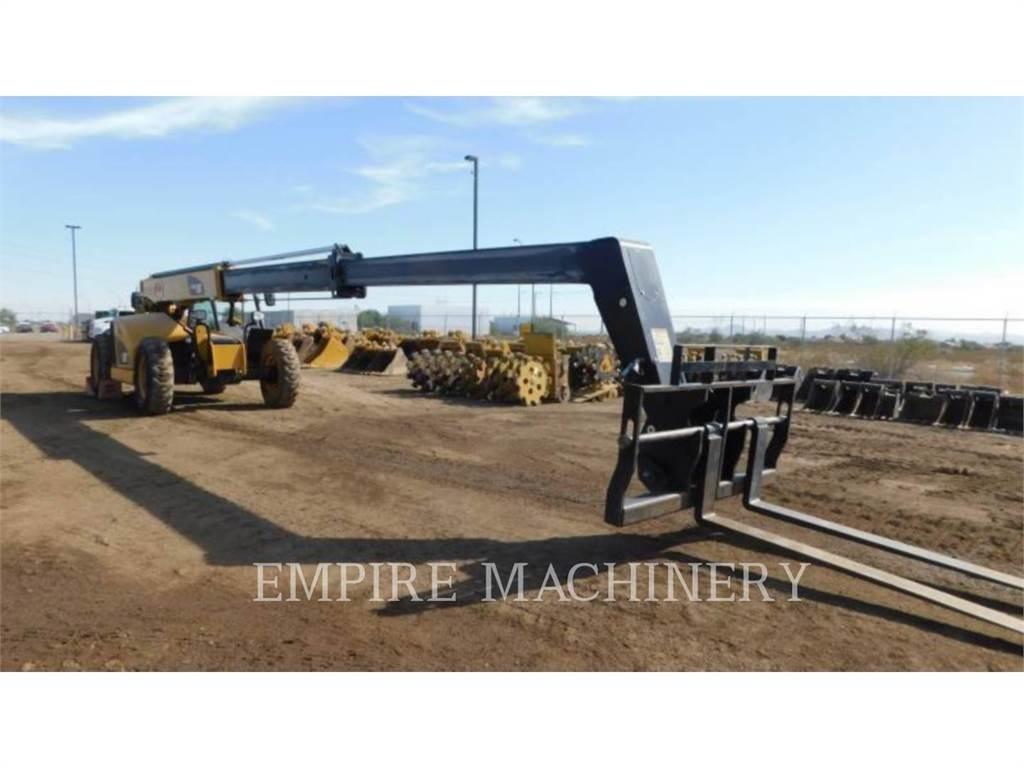 CAT TL943D Телескопические погрузчики