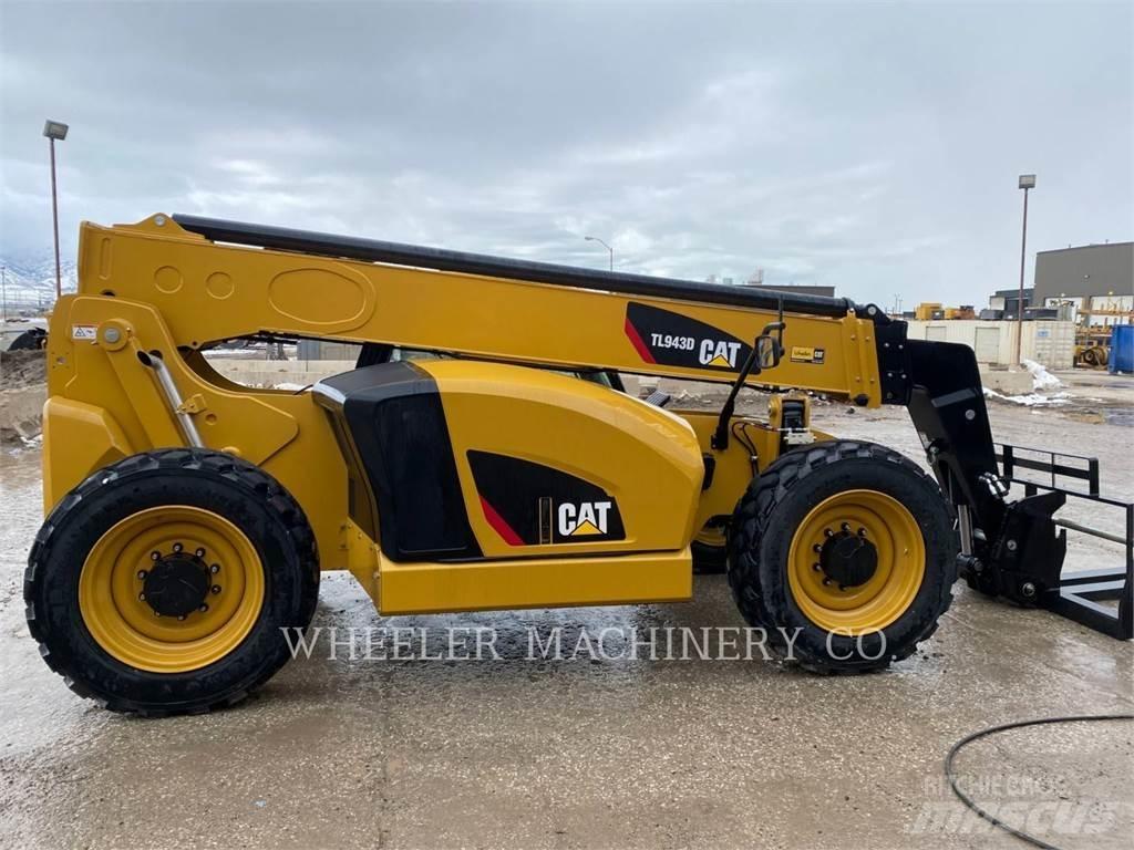 CAT TL943D CB Телескопические погрузчики
