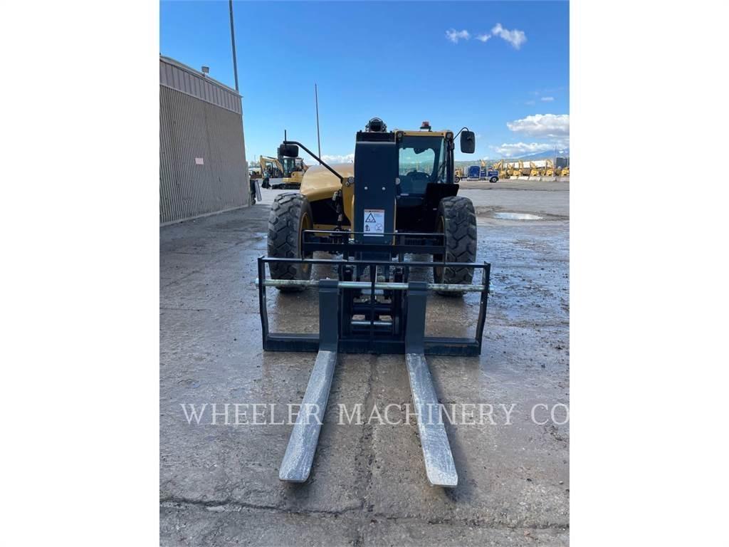 CAT TL943D CB Телескопические погрузчики