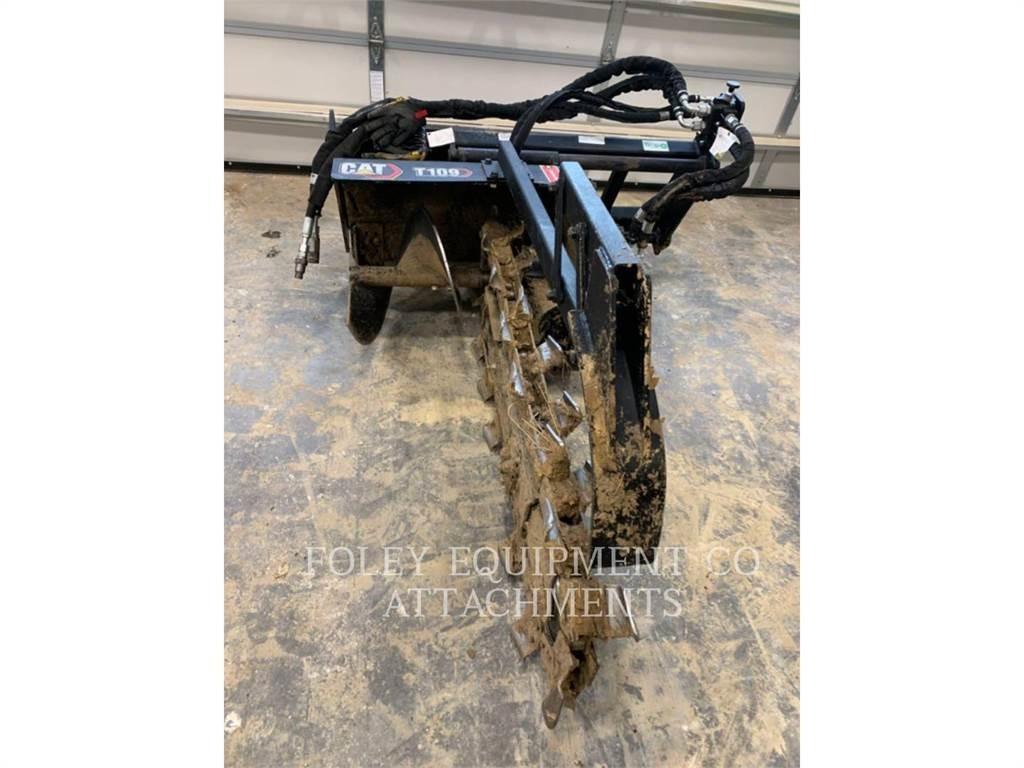 CAT TNSST1096M Мини-погрузчики